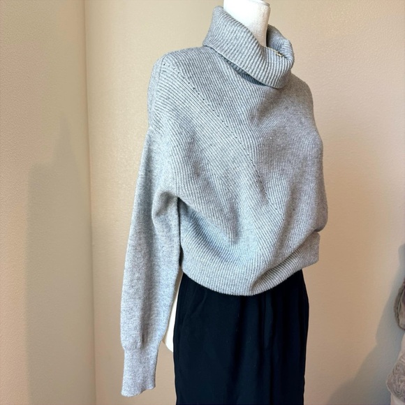 Philosophy Gray Turtleneck - Picture 5 of 6